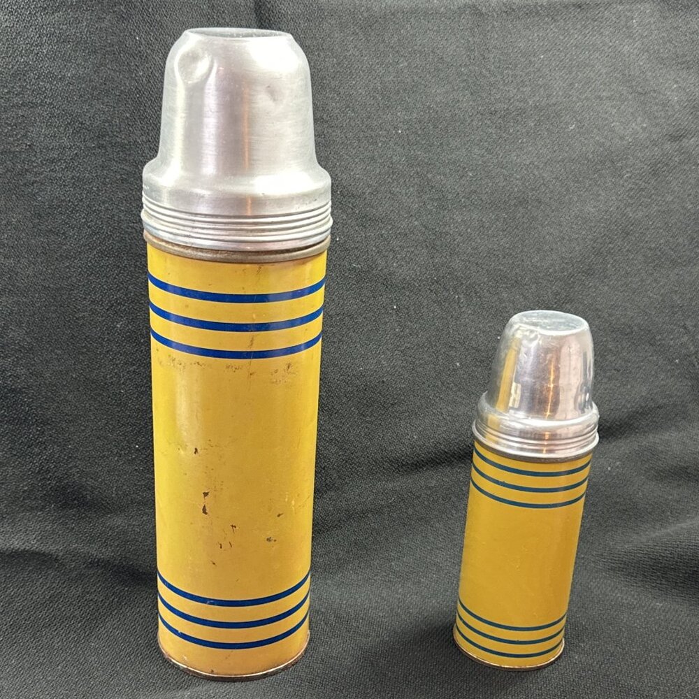 Vintage Belknap Blue Grass Themos (Set of 2) - Picture 4 of 10